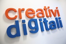 Il logo 3D di Creativi Digitali, agenzia di comunicazione specializzata in dirette streaming.